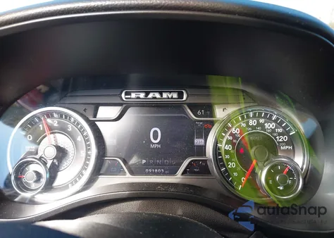 2020 Ram 1500 Big Horn 4X4 5'7 Box from USA, damaged, VIN 1C6SRFFT5LN153541